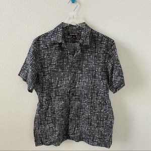 Michael Kors Black and White Printed Button Down Short Sleeve Shirt